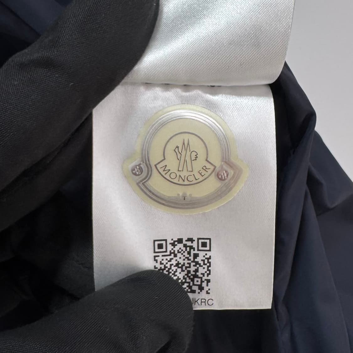 [3사이즈] 몽클레어 바람막이 집업 자켓 네이비 상품이미지10