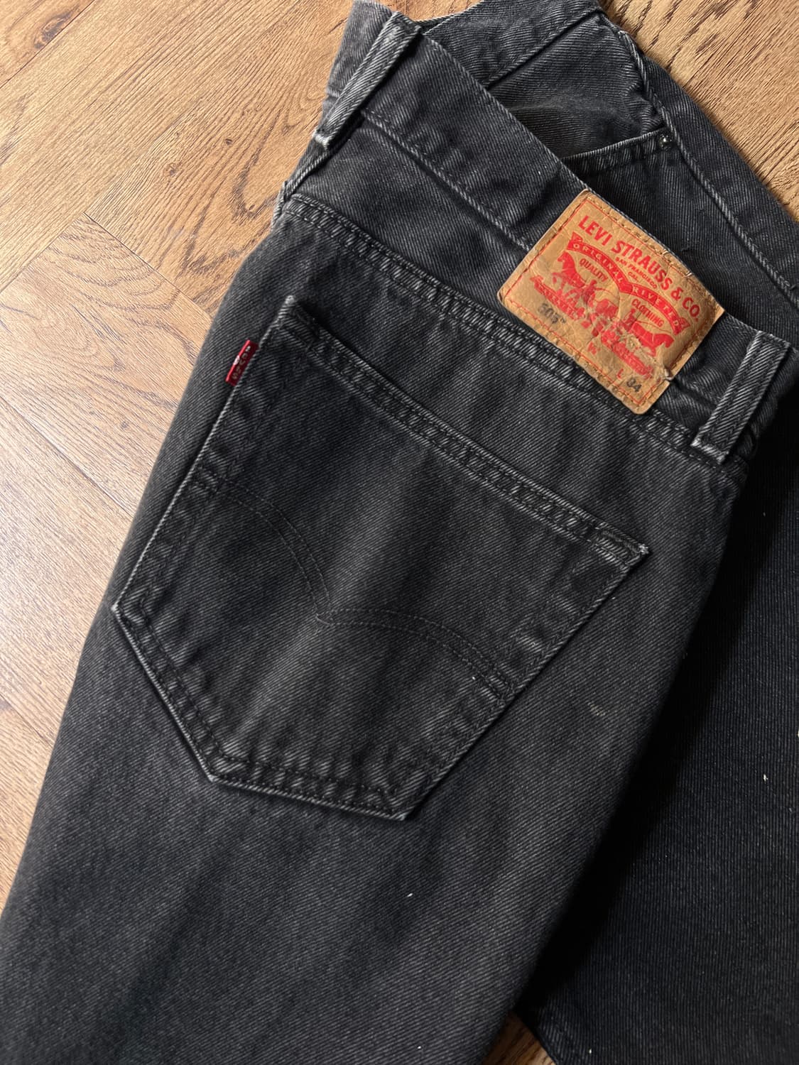 [36]리바이스 505 블리치드 흑청 데님 팬츠 상품이미지6