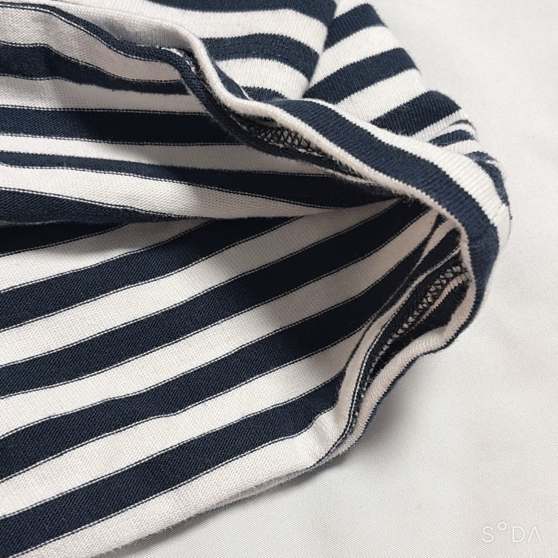 아미 스몰 하트 스트라이프 긴팔 티셔츠 S 상품이미지8