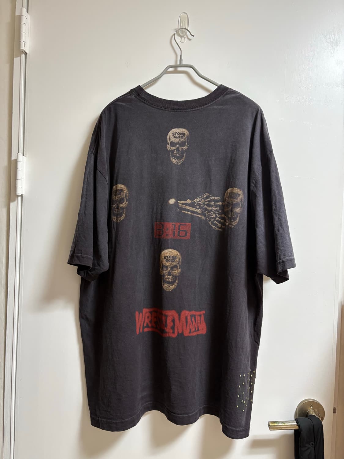 [XXL] 트래비스 스캇 x WWE 스톤콜드 반팔티 상품이미지2