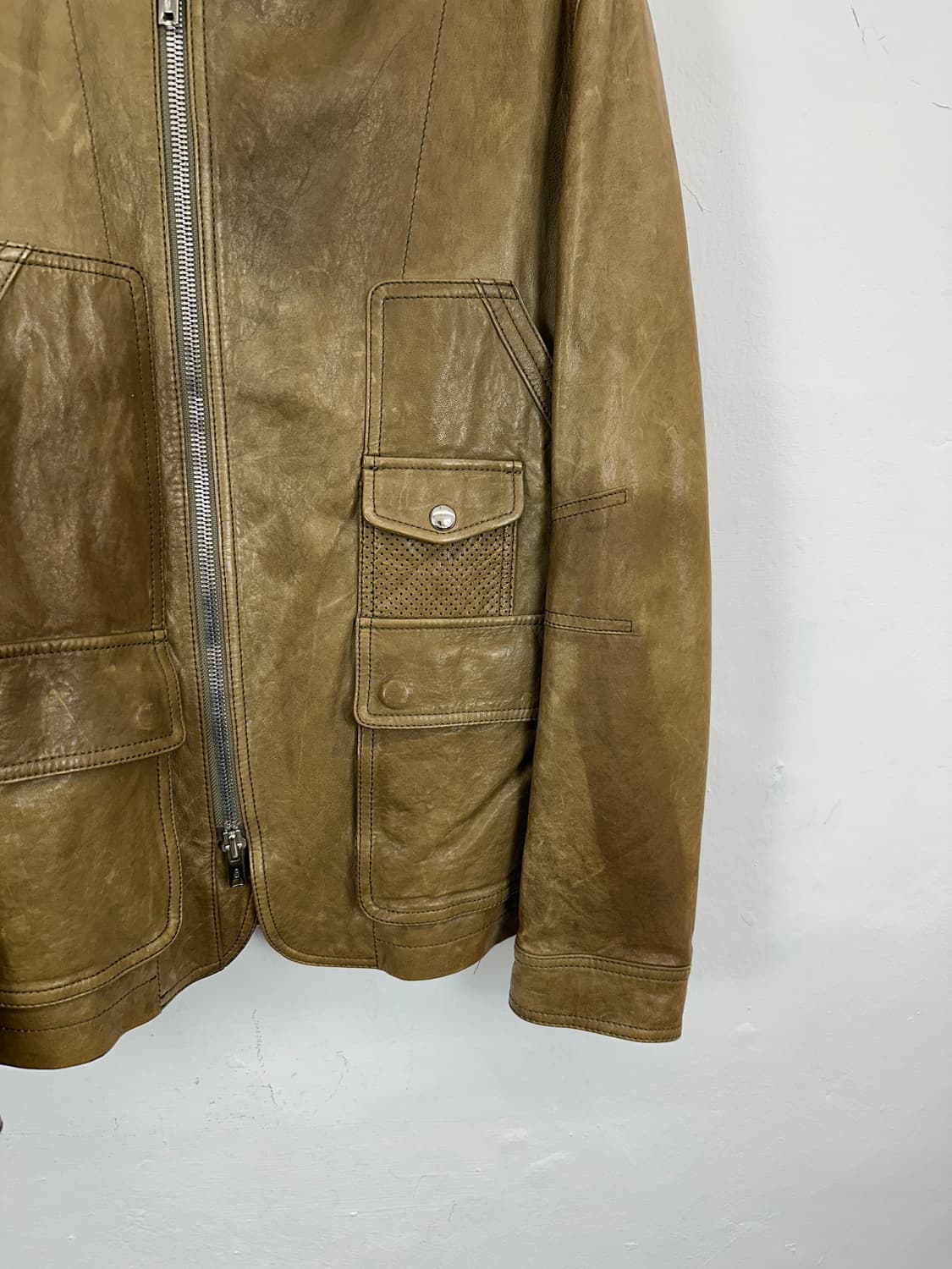 Lambskin Asymmetric Zip Leather Jacket  상품이미지5