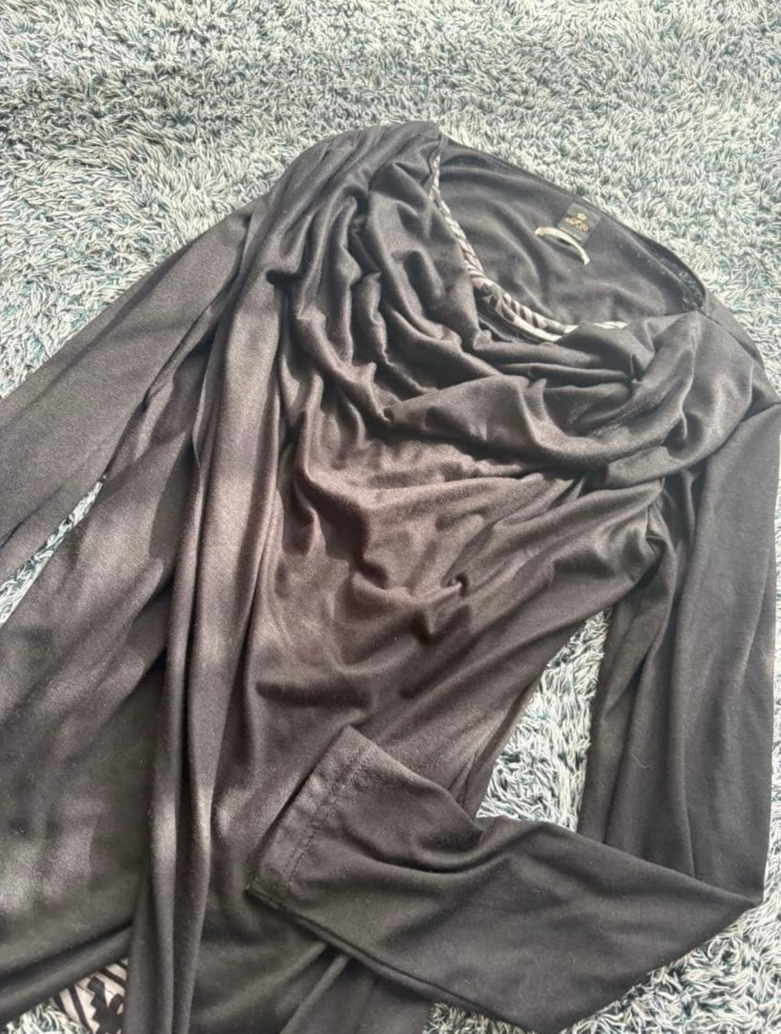 semanticDesign 롱슬리브 상품이미지2