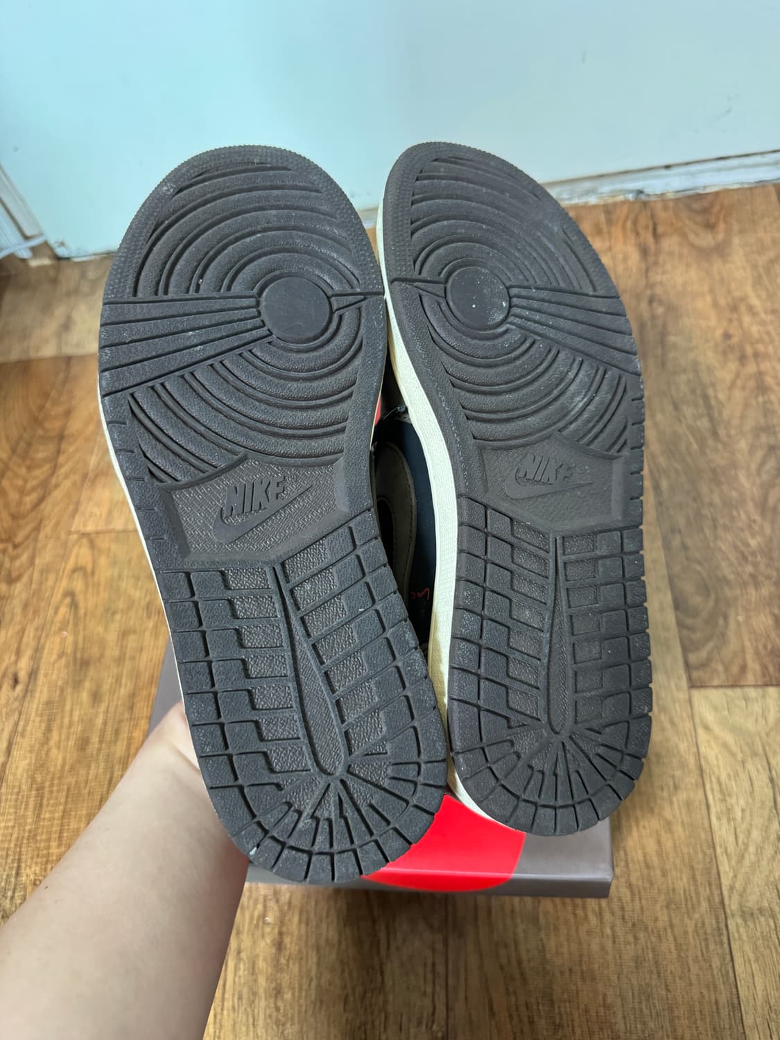 [270] 나이키 조던1 스캇 로우 OG 상품이미지7