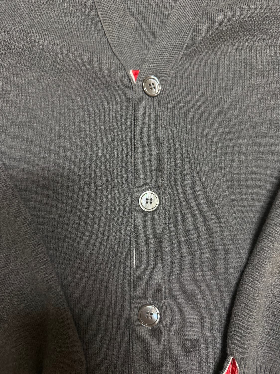 톰브라운 밀라노스티치 가디건 급처 상품이미지2