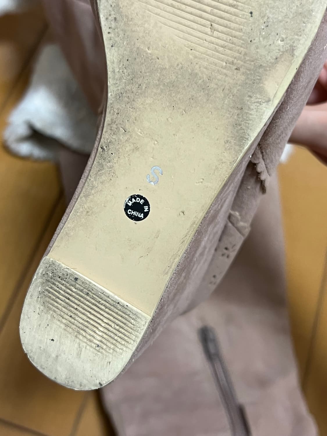  ((교/판)) LIZLISA 리즈리사 라떼 브라운 리본 퍼 롱부츠 상품이미지5