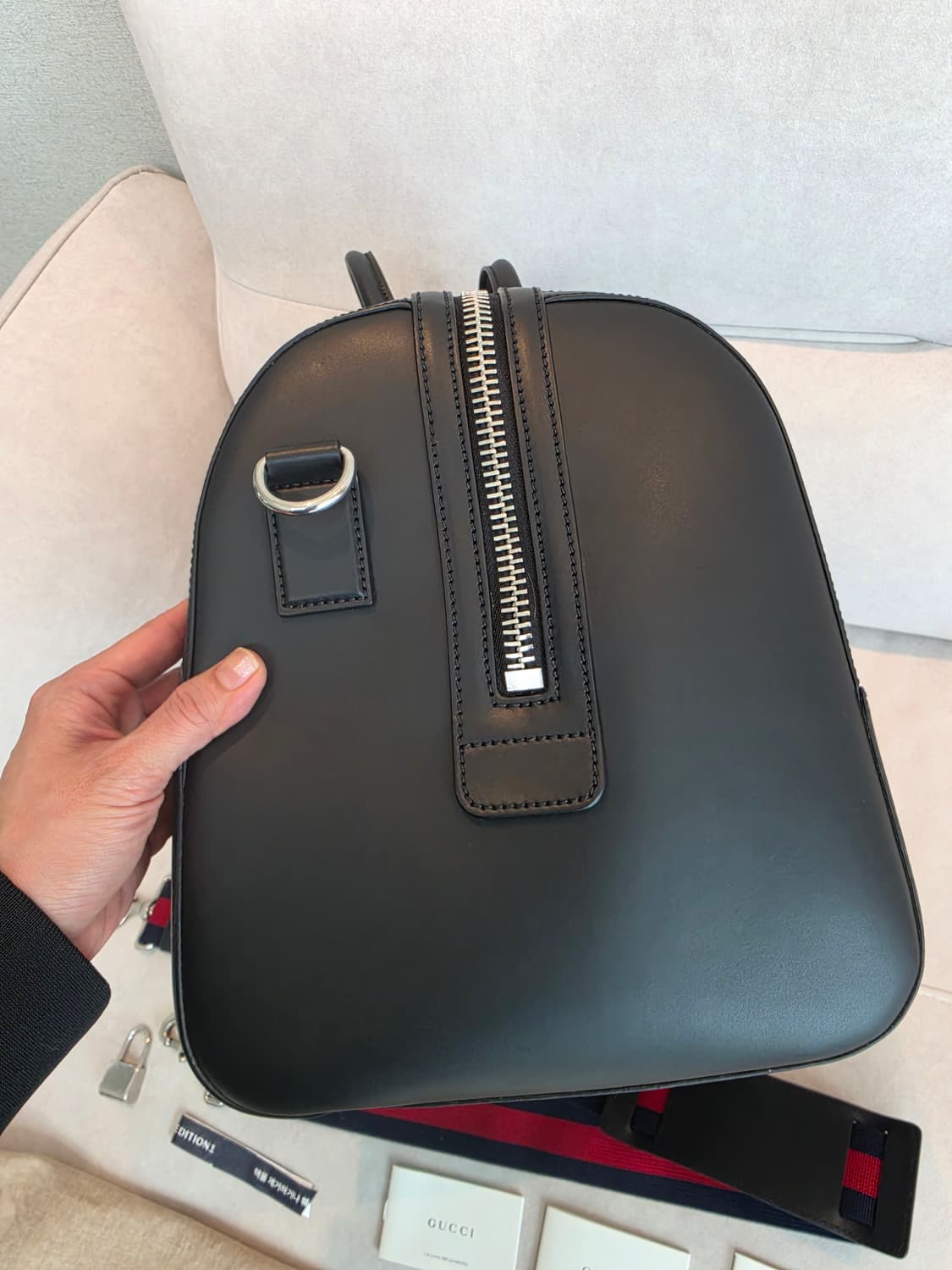 구찌 GG 수프림 캐리온 더플백 새상품급 상품이미지5