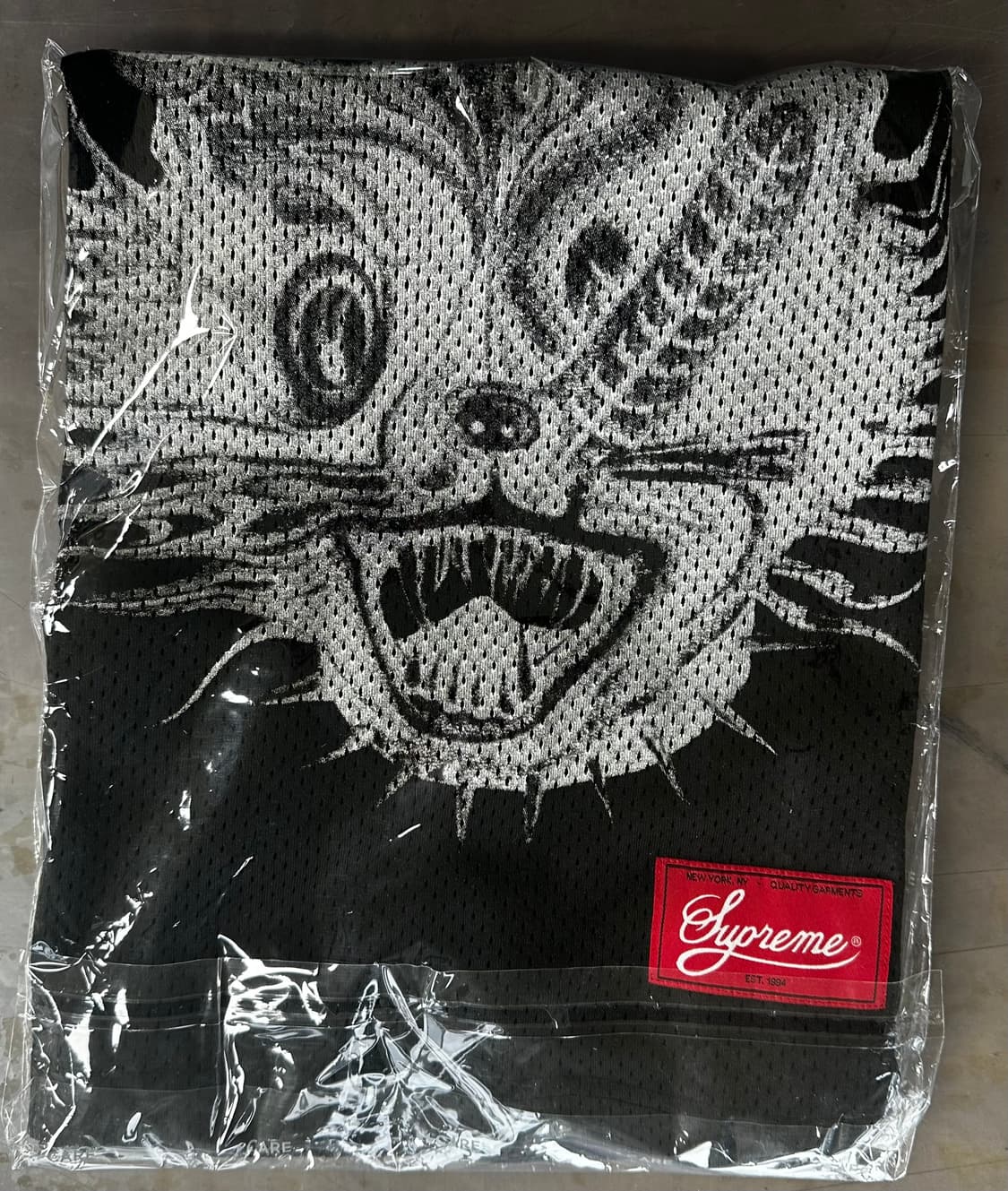 Supreme 블랙 캣 메시 탑 상품이미지2