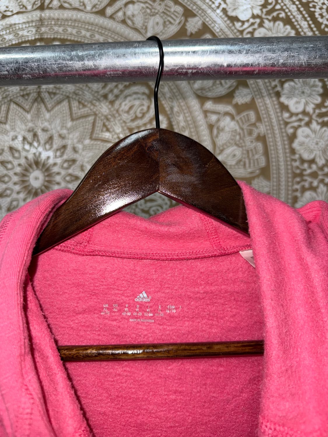 아디다스 핑거홀 핫핑크 기모 후드티  상품이미지4