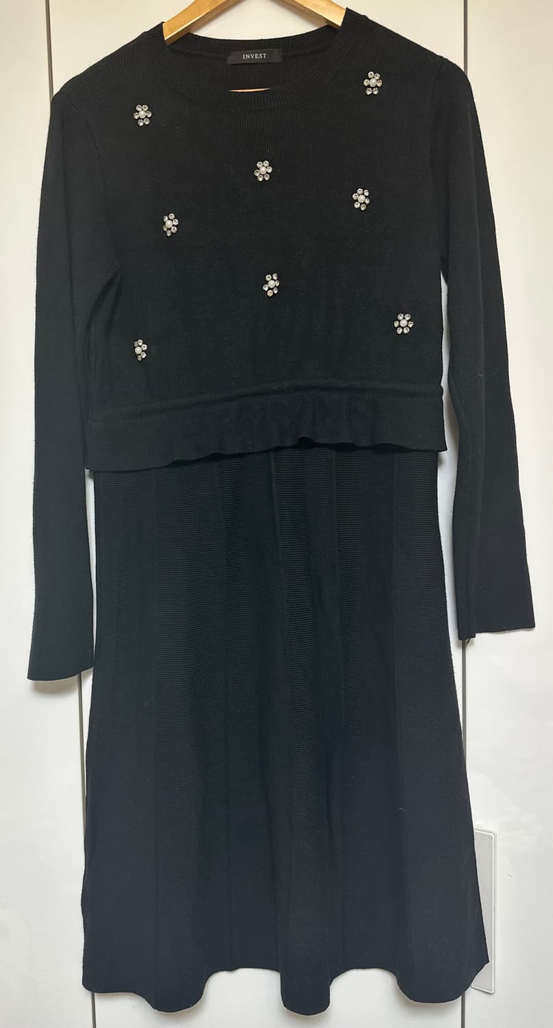 INVEST 블랙 플라워큐빅 장식 니트 원피스 상품이미지1