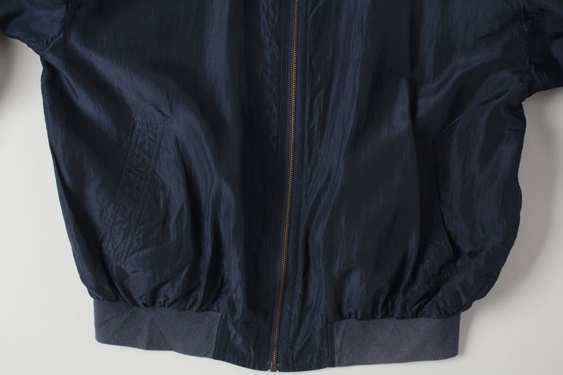 YOU-COH SILK 유니섹스 라이트 웨이트 실크 봄버 상품이미지3