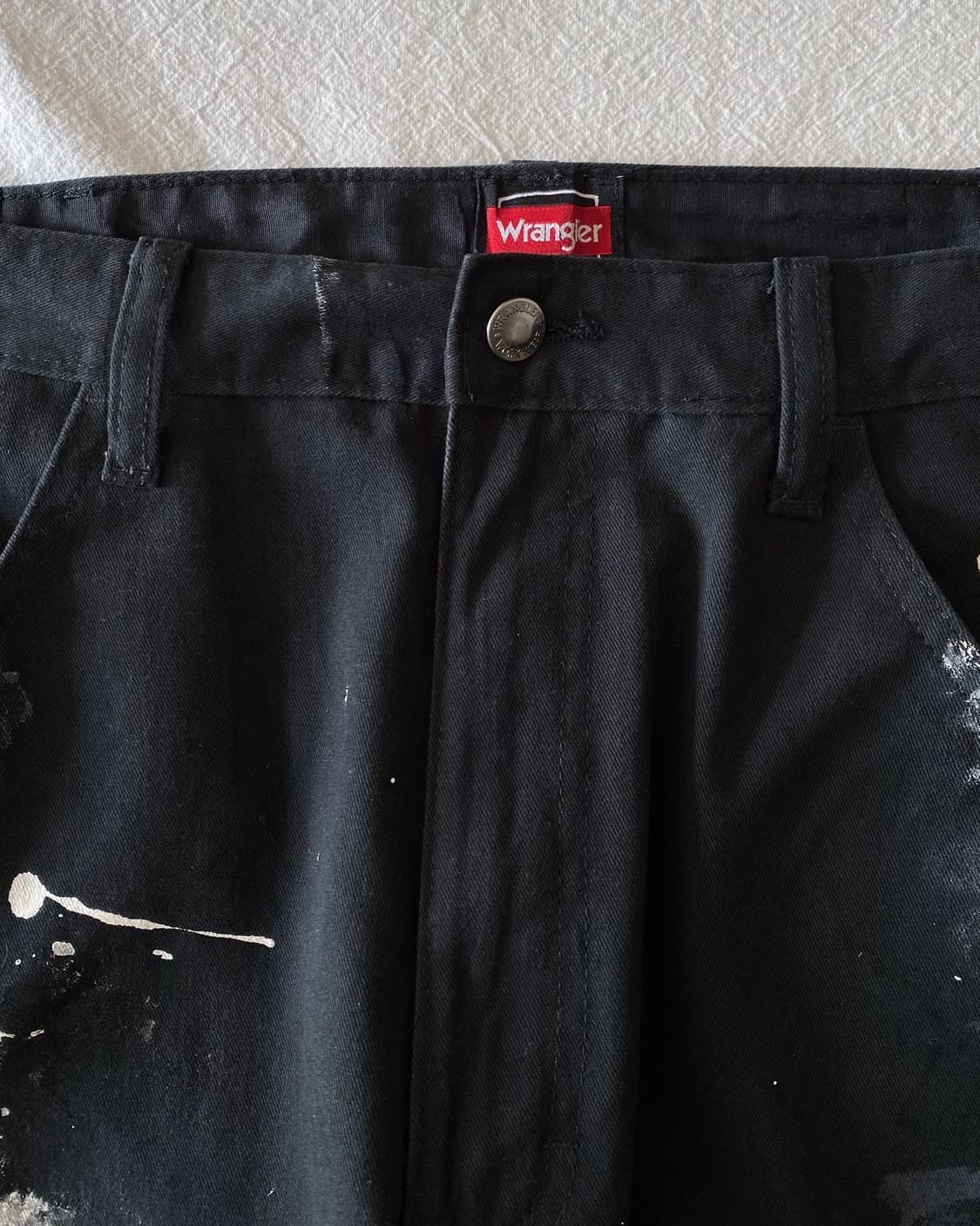 랭글러 페인팅 블랙 카고 팬츠 상품이미지3