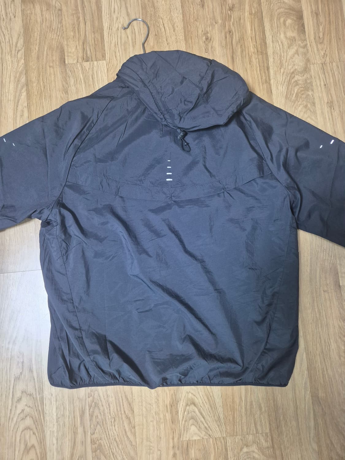 나이키 스트라이드 리펠 uv 러닝자켓 상품이미지3