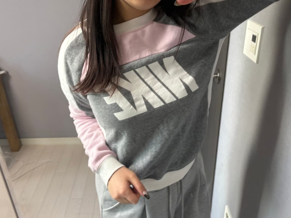 나이키 핑크 그레이 배색 맨투맨 상품이미지2