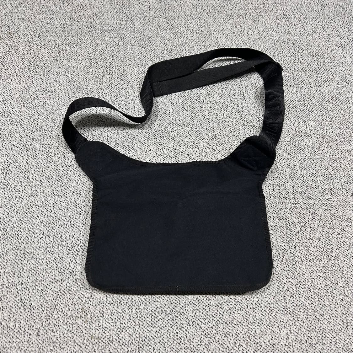 폴로 크로스백 상품이미지3