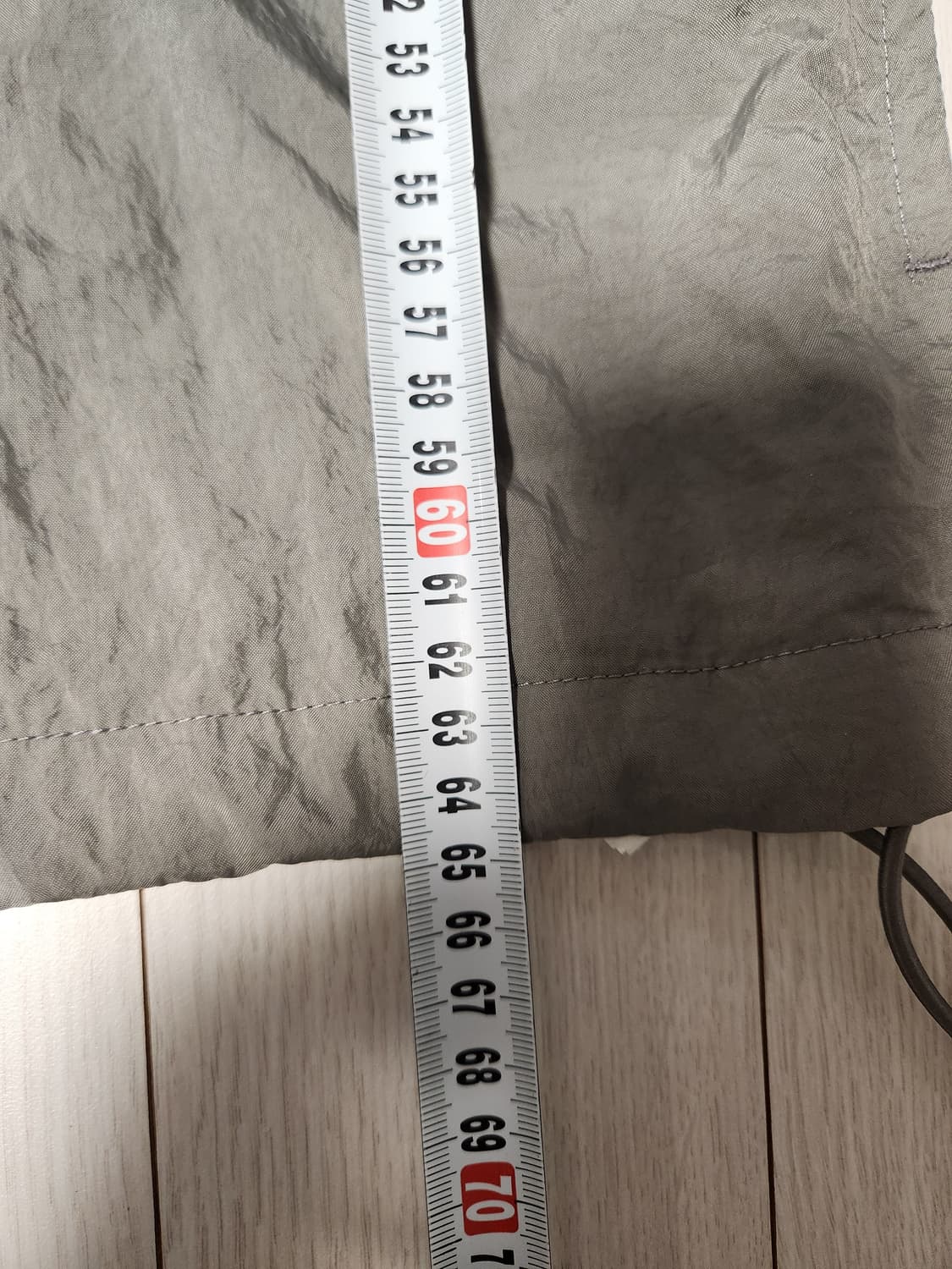 나이키 애슬레틱스 우븐 후드집업 바람막이 상하의 세트 사이즈95 m

여 상품이미지5