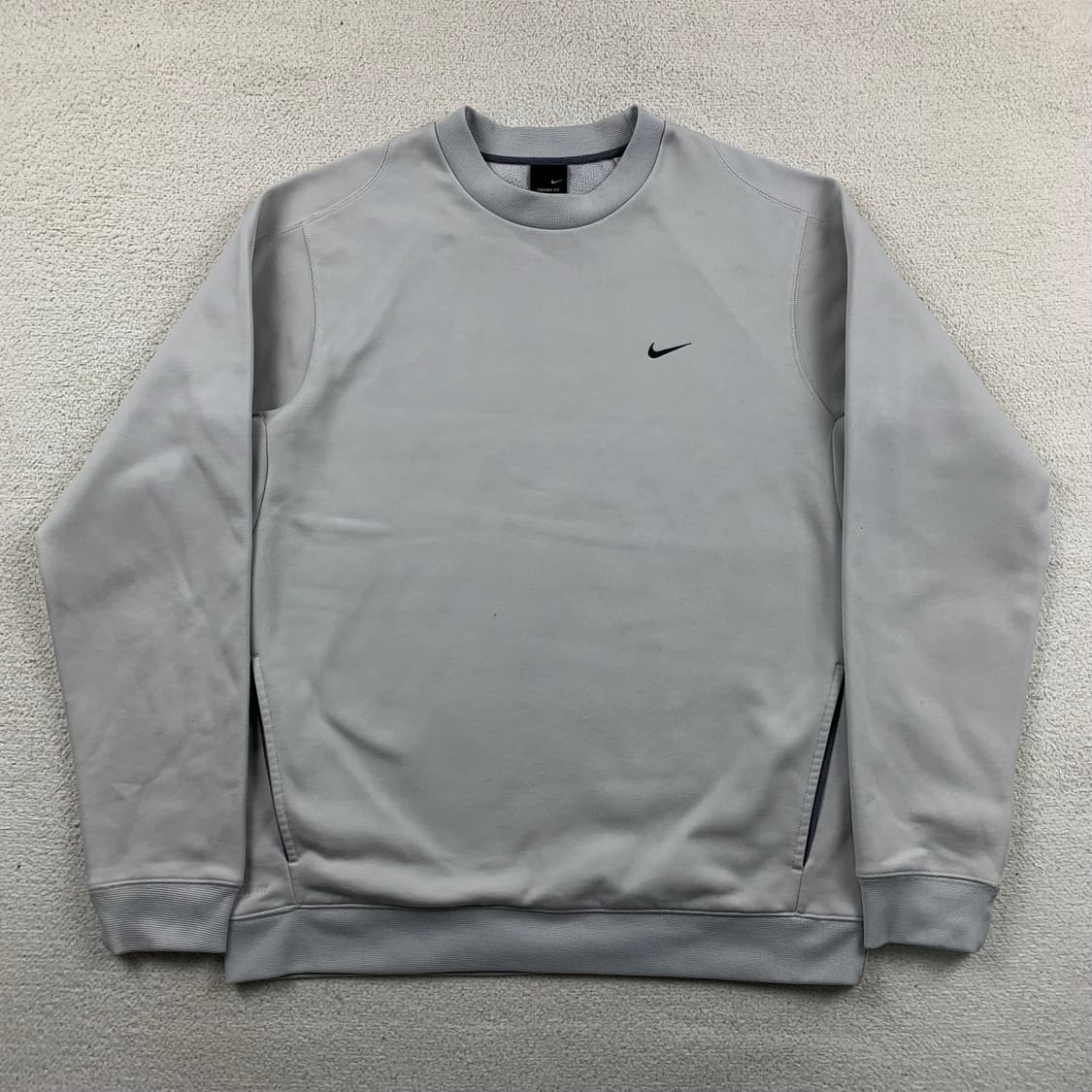 00s 나이키 스우시로고 써마핏 폴리쉘 맨투맨 그레이 상품이미지1