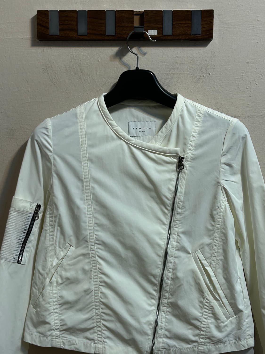 산드로 라이트 나일론 라이더 자켓  상품이미지2