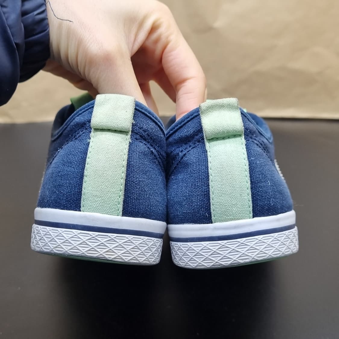 아디다스 허니로우 스니커즈 250 상품이미지4