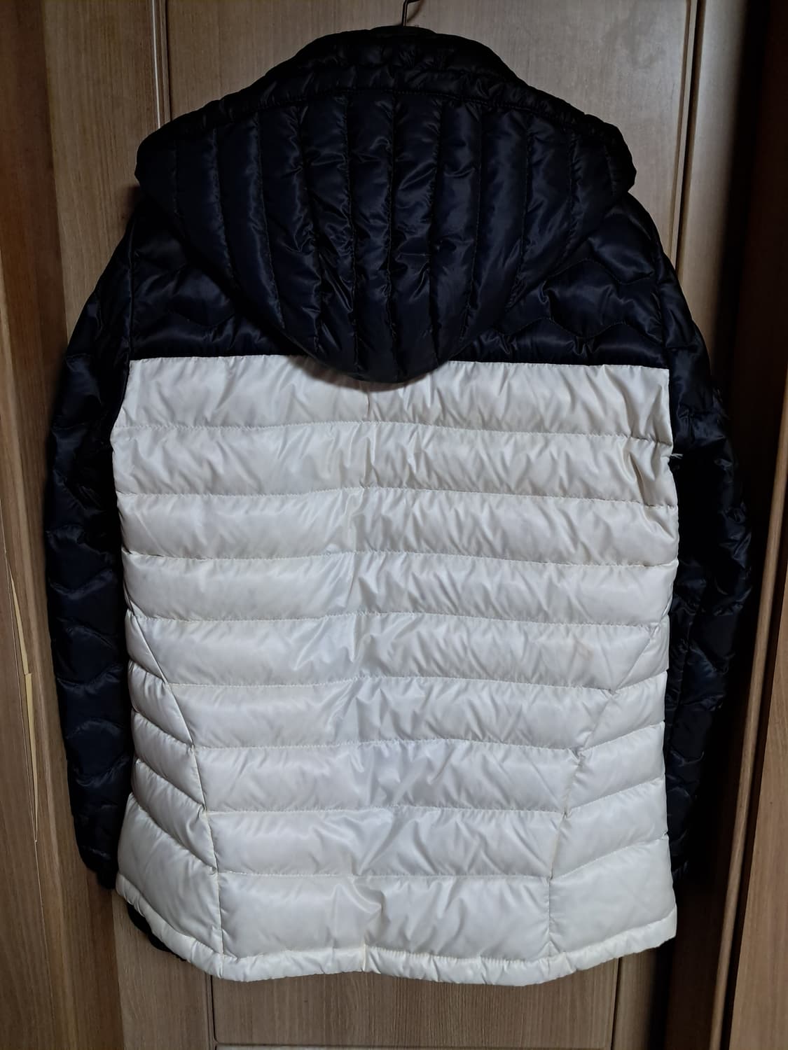 네파 여성 경량패딩 95 상품이미지2