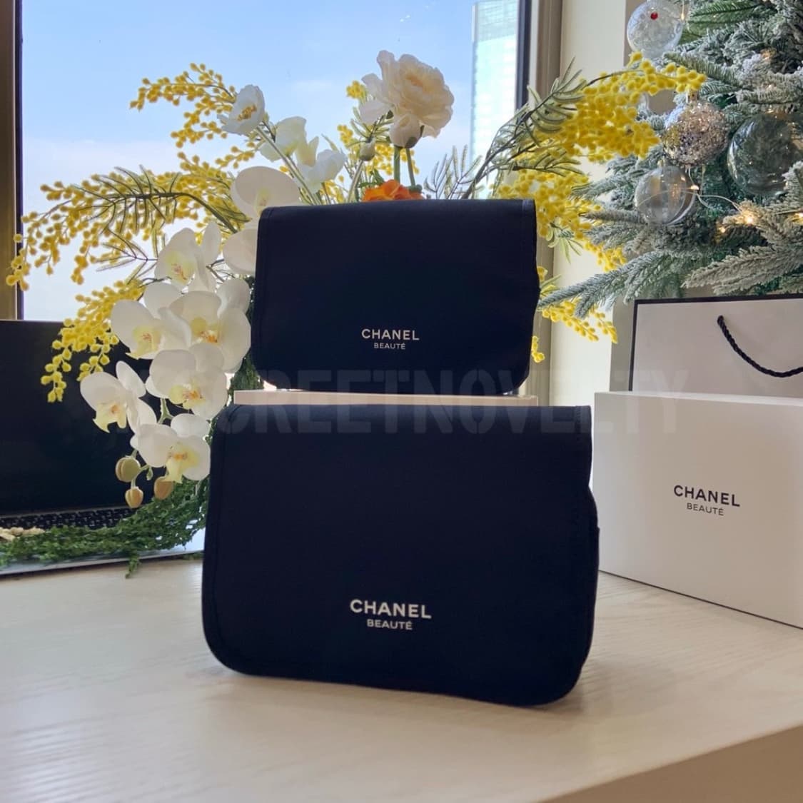 샤넬뷰티 블랙등급 여행용파우치, 고리형 파우치 블랙 상품이미지3
