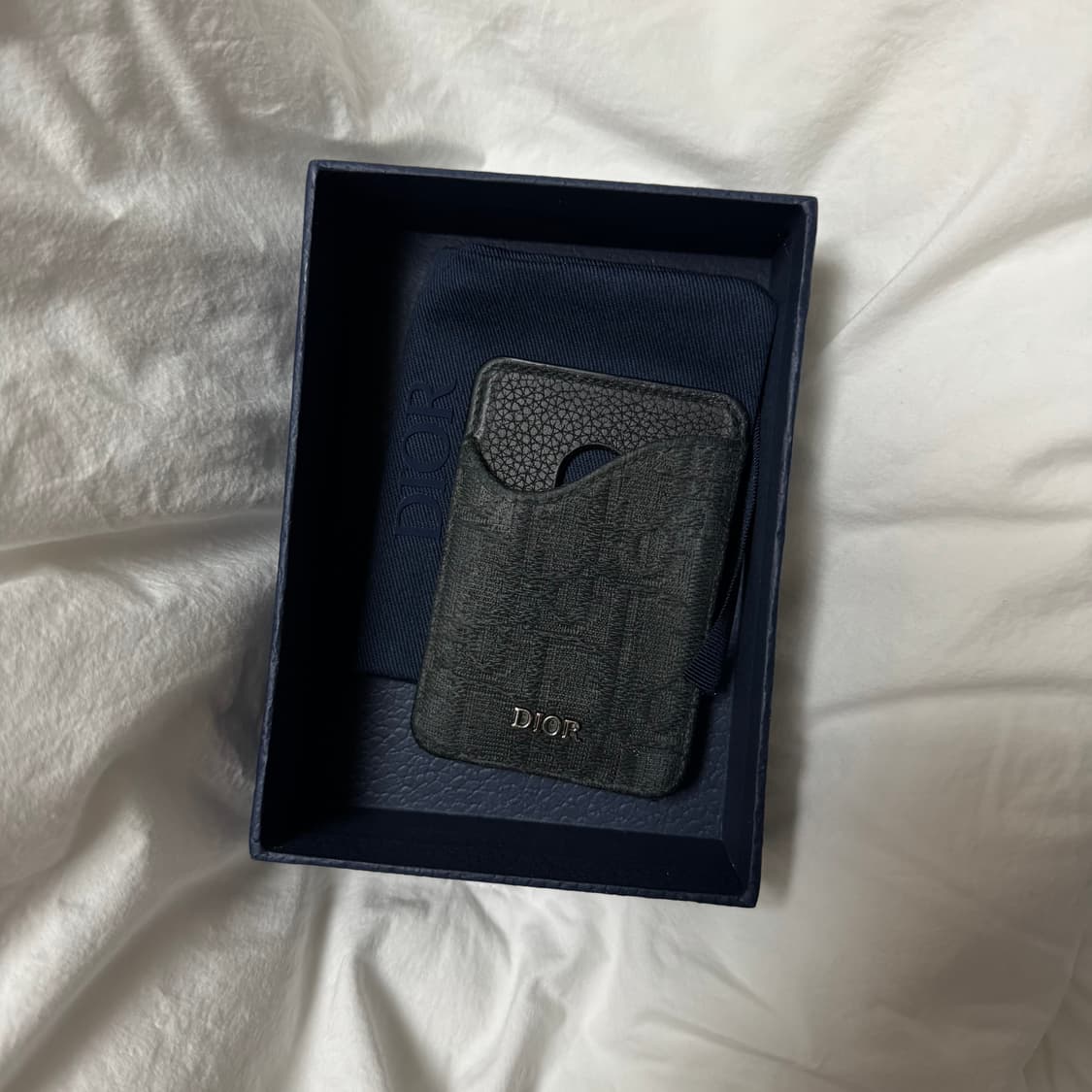 디올 오블리크 맥세이프 블랙 상품이미지2