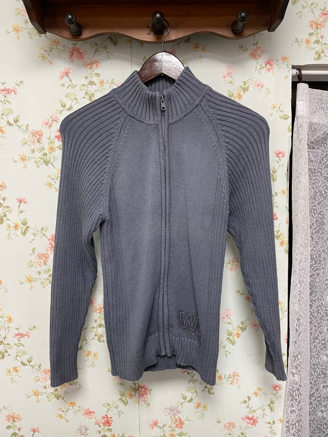 슬림핏 니트 집업 상품이미지1