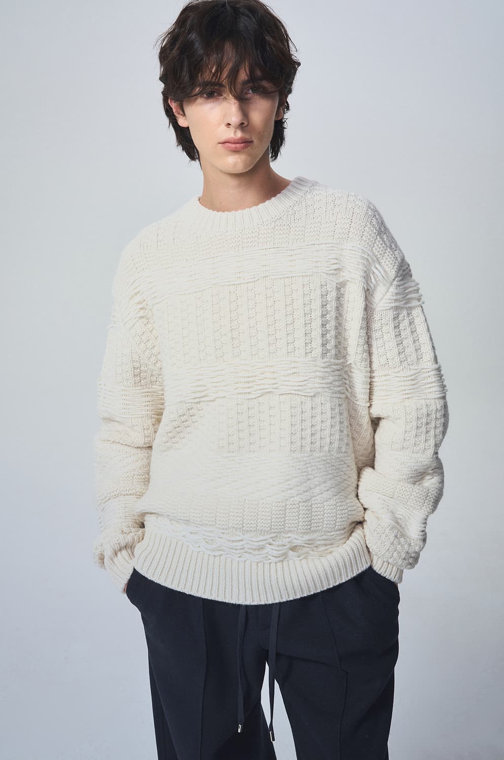 시스템옴므 2025 파리 컬렉션 오버사이즈 스웨터 상품이미지1