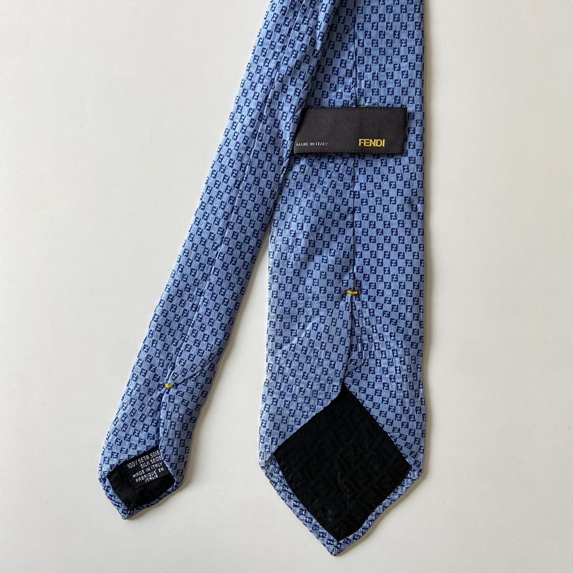 FENDI 펜디 모노그램 정품 명품넥타이 8.4cm 상품이미지3