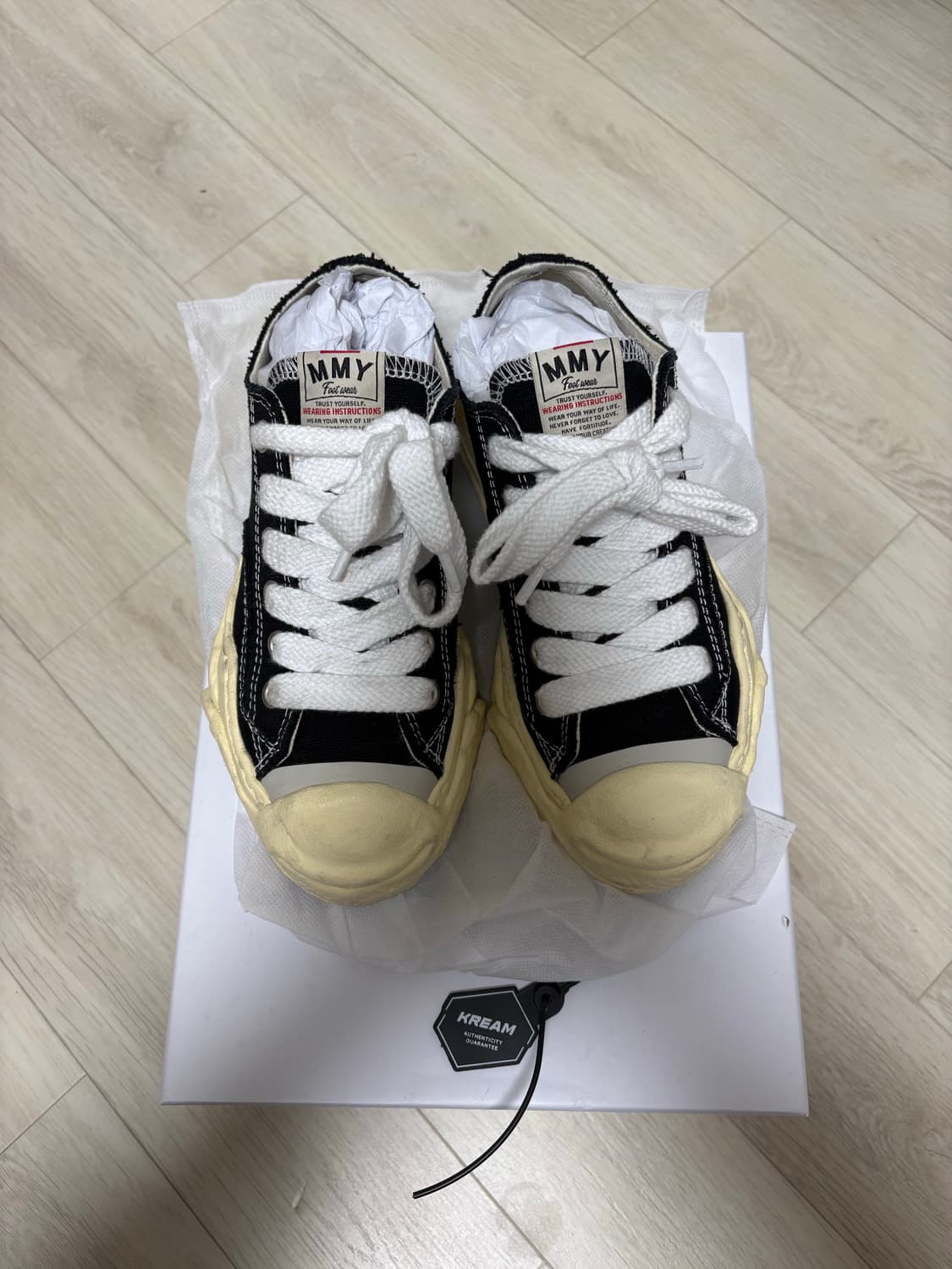 메종 미하라 야스히로 행크 블랙 상품이미지1