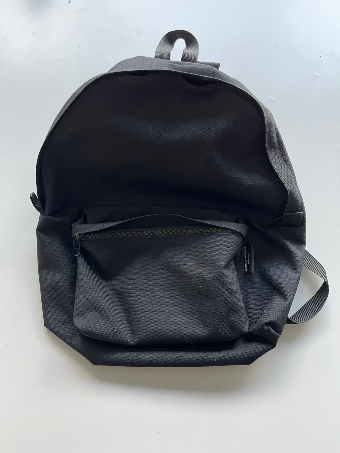 꼼데가르송 옴므 플러스 오버사이즈 나일론 백팩 미디움 블랙 상품이미지1