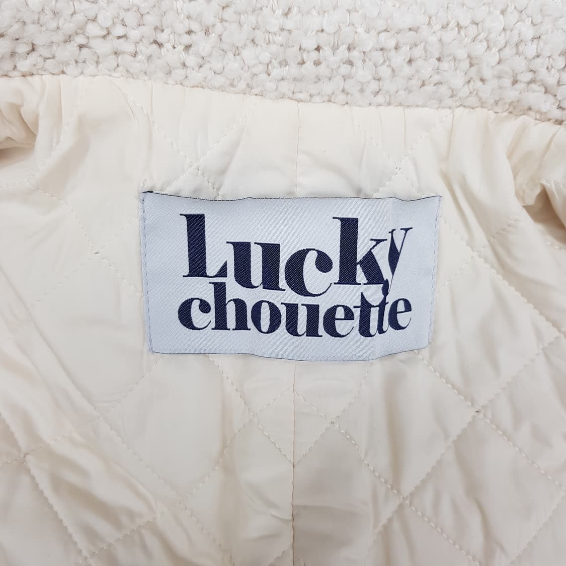 럭키슈에뜨 2023 부클 더블 자켓 36사이즈 상품이미지6