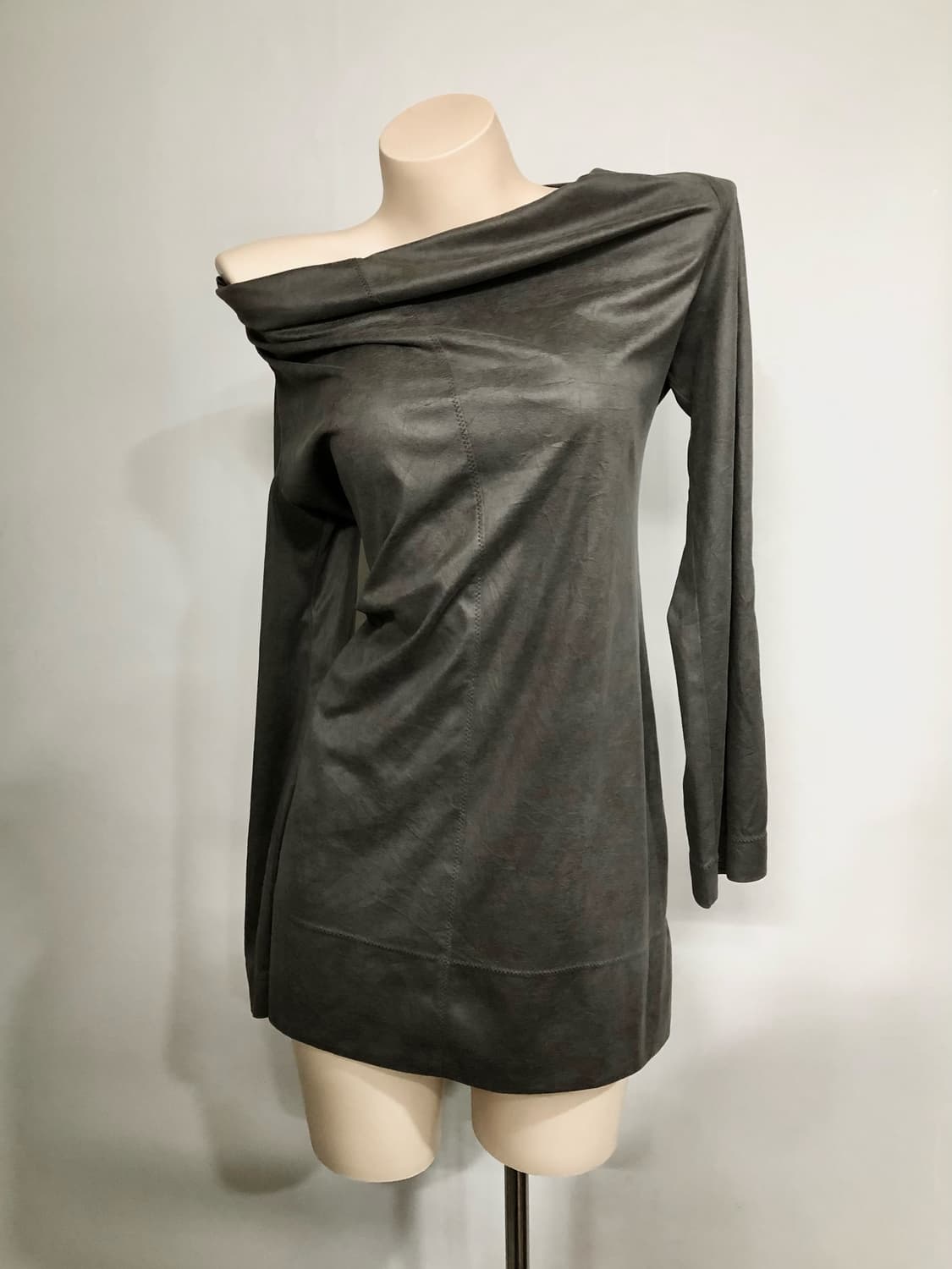 velour ash khaki drop one piece 상품이미지3