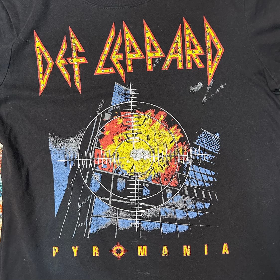 [M] 데프레파드 Def leppard 파이로 매니아 스터드 밴드티 상품이미지3