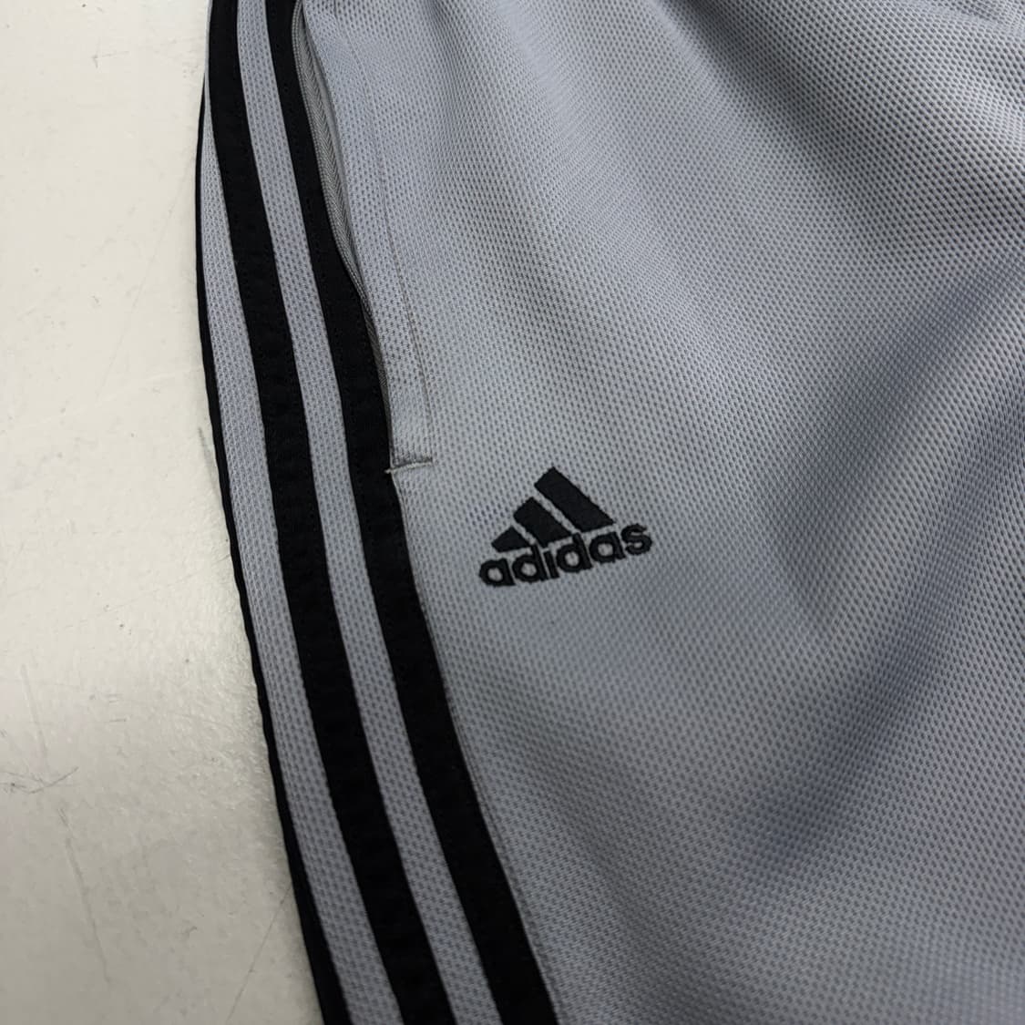 아디다스 00s 삼선 올드스쿨 와이드 트랙팬츠 상품이미지3