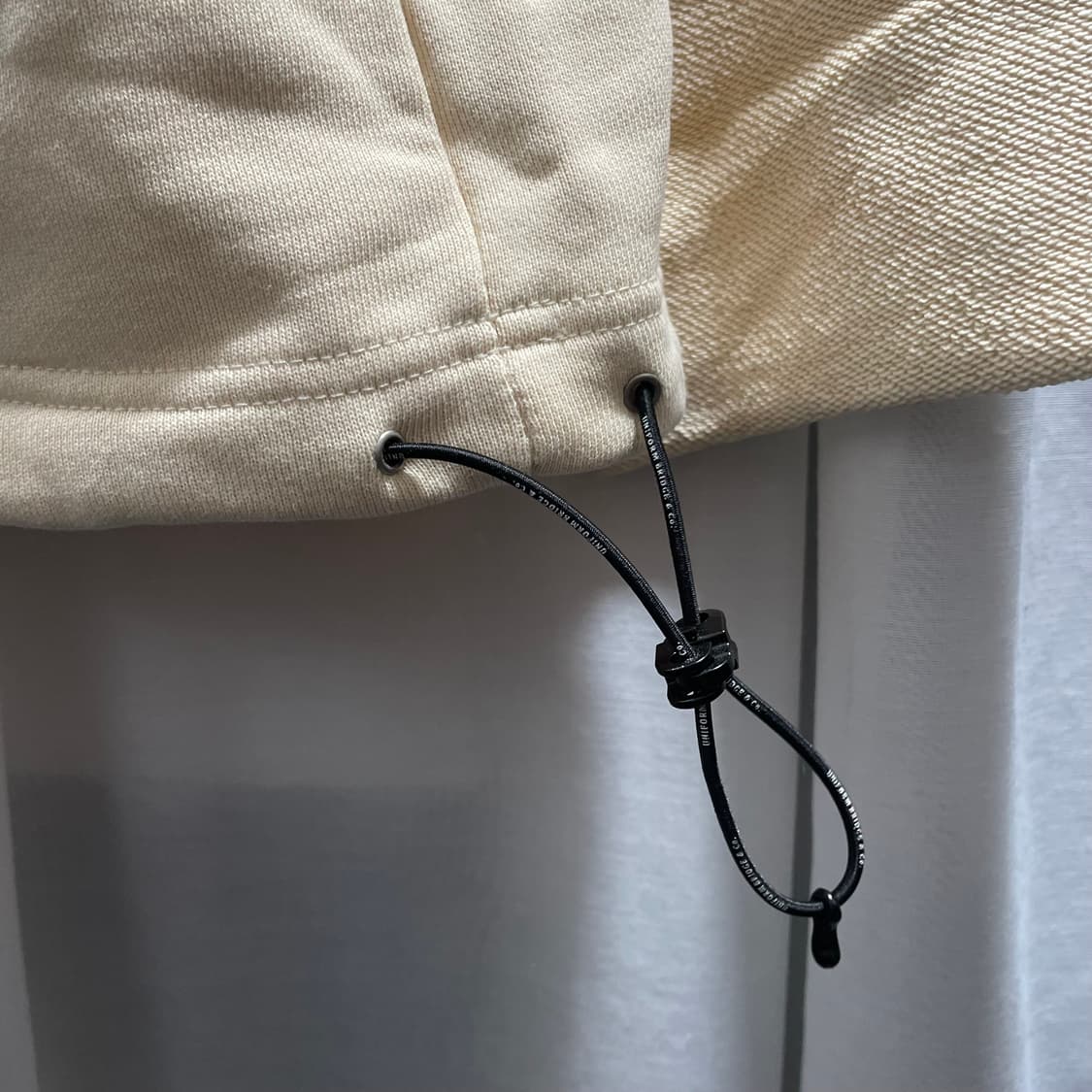 유니폼브릿지/ 스트링 리버스 스웻셔츠 아이보리/ XL 상품이미지6