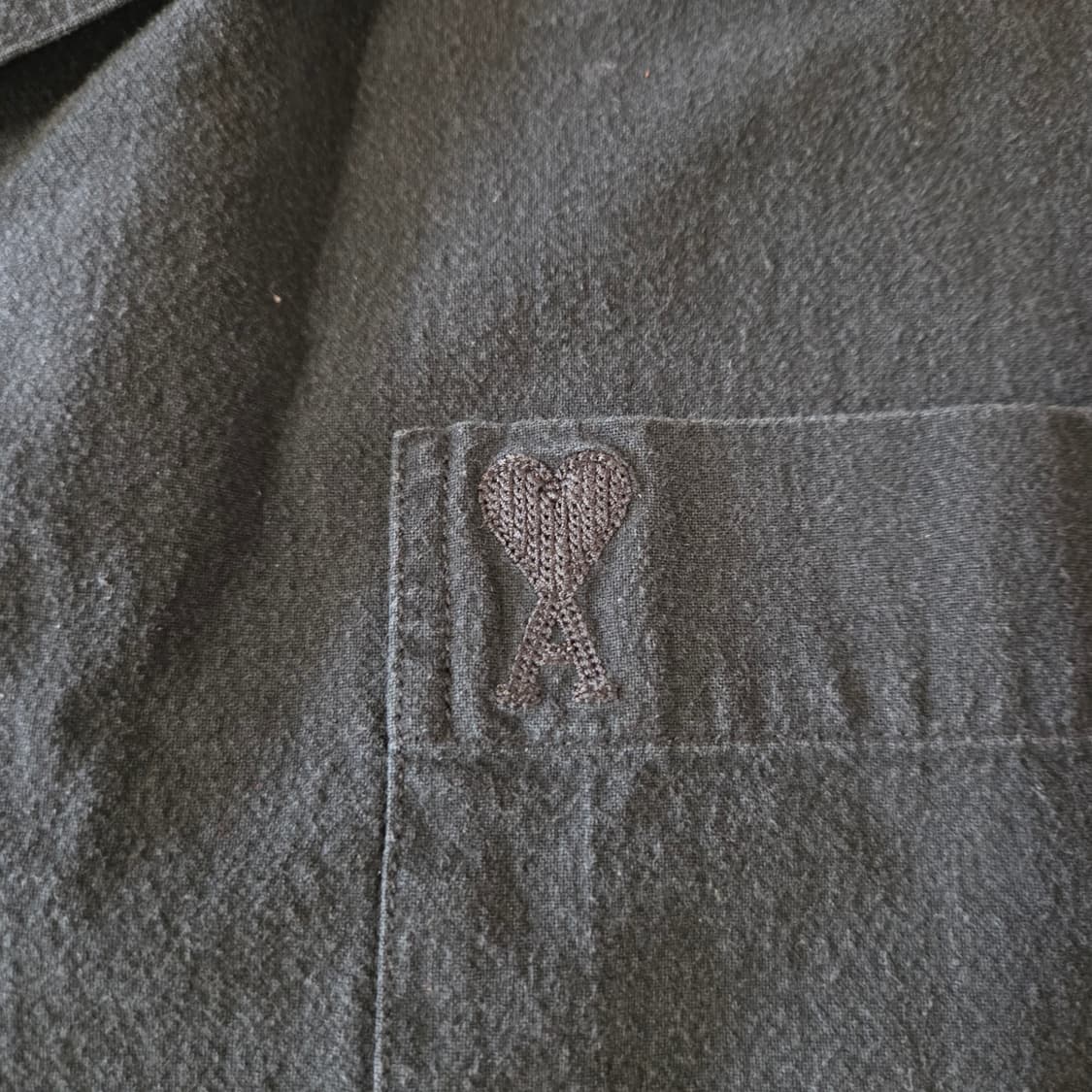 24SS 아미 스몰로고 오버사이즈 반팔 셔츠 S 블랙 상품이미지7