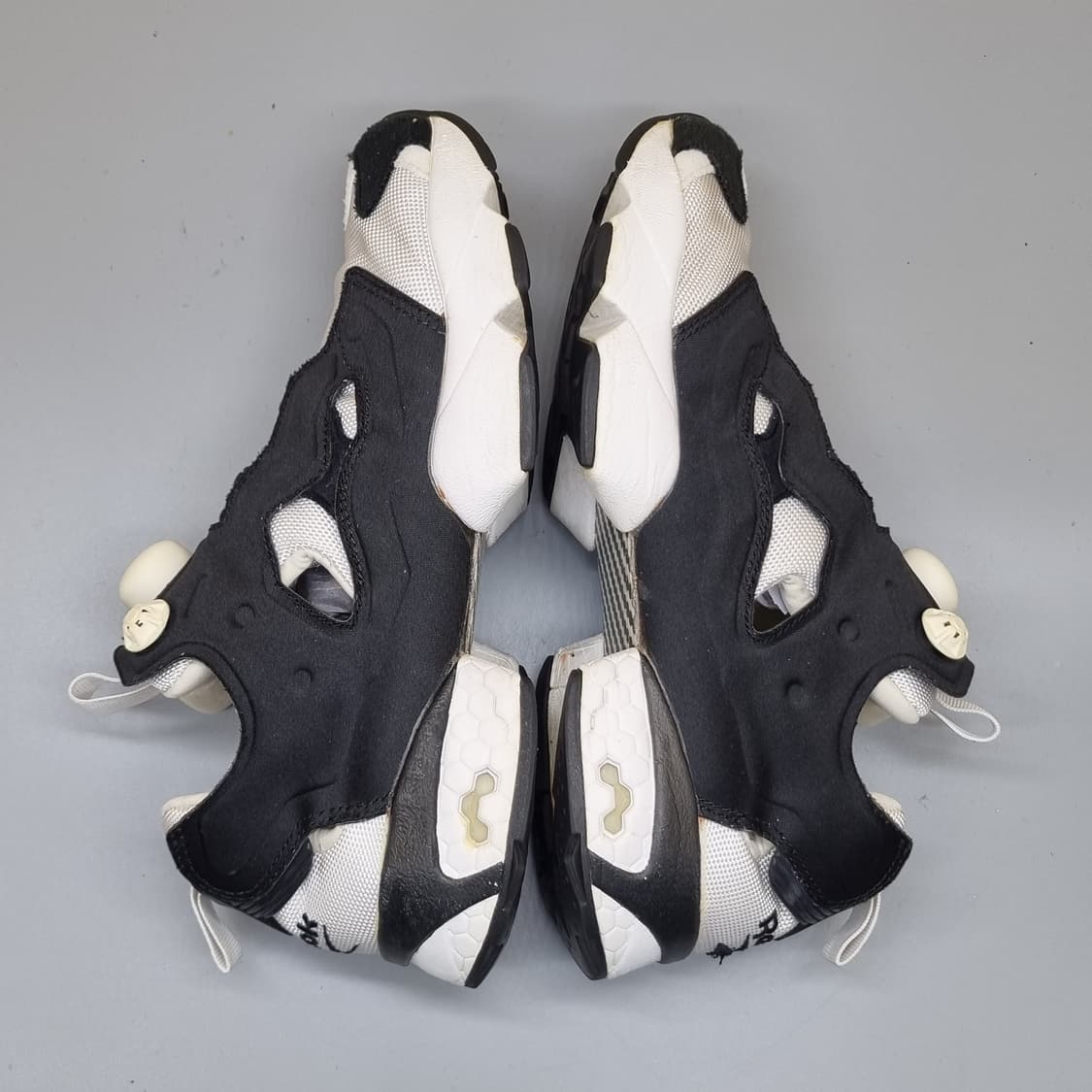 리복 인스타펌프 까치퓨리 운동화240 상품이미지5