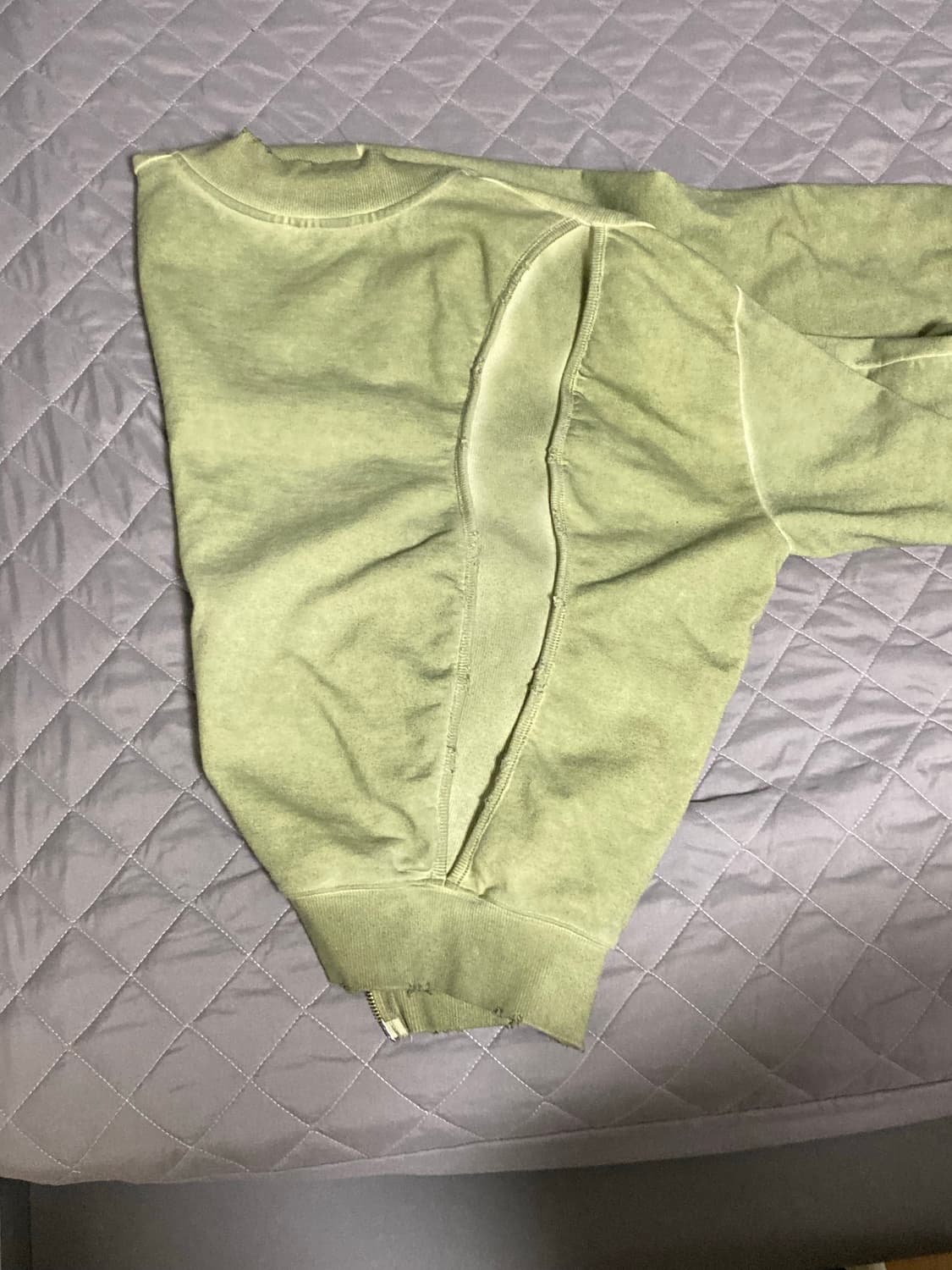 9999Archive 웨이브 슬림 봄버 자켓 24f/w 라이트 그린 상품이미지4