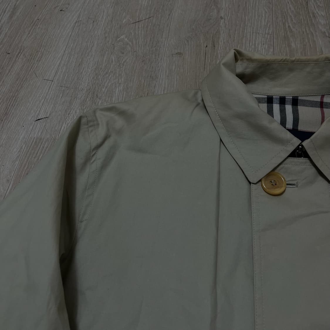 버버리 런던 노바체크 안감 숏 트렌치 맥코트 [베이지] M/95 상품이미지4