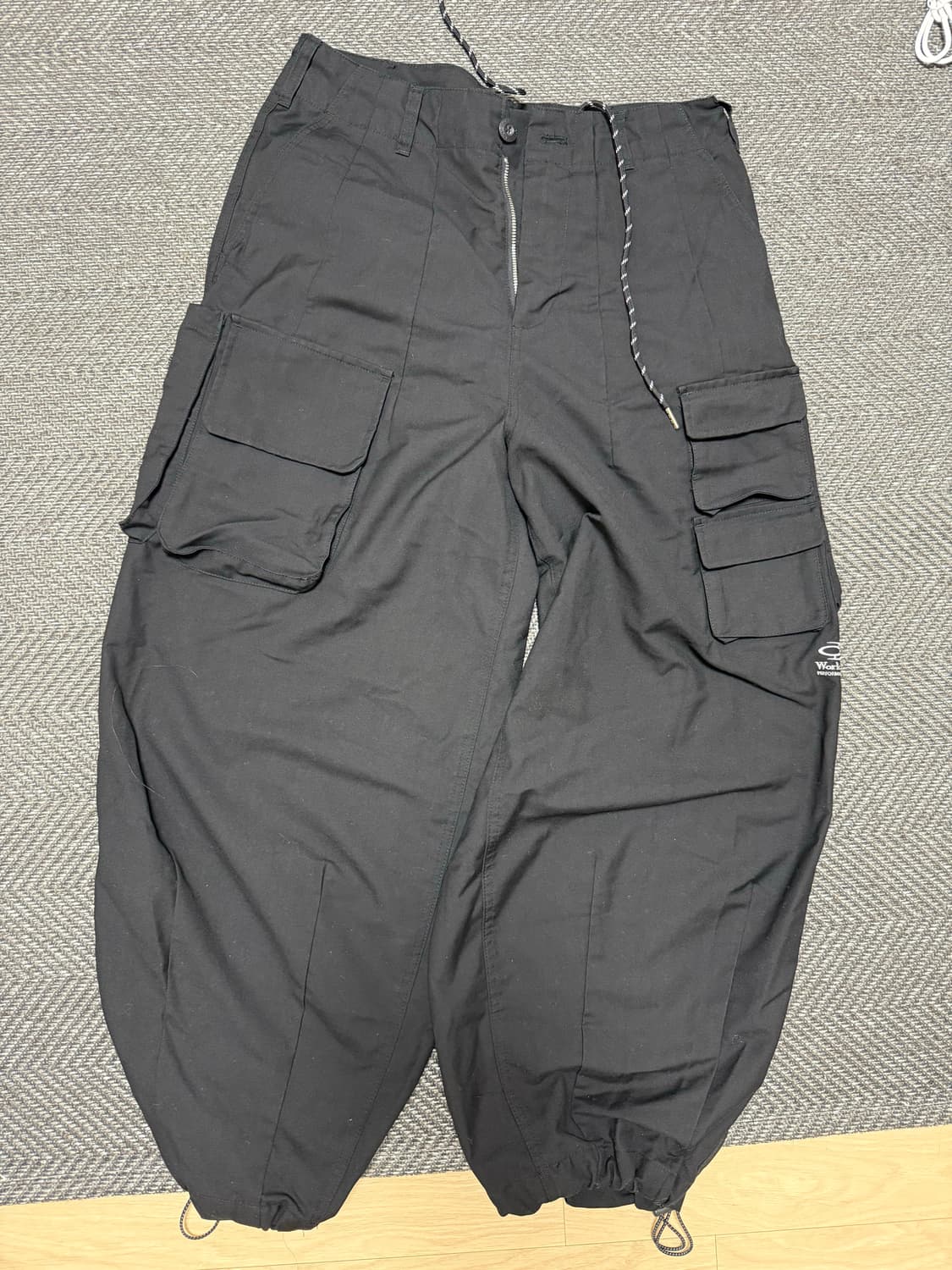 트래블 벌룬 멀티 포켓 팬츠 블랙 M 상품이미지1
