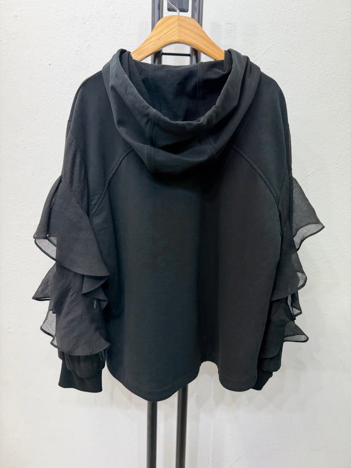 정품) O2ND 오즈세컨 한섬 21ss 블랙 시스루 후드티 82 상품이미지6