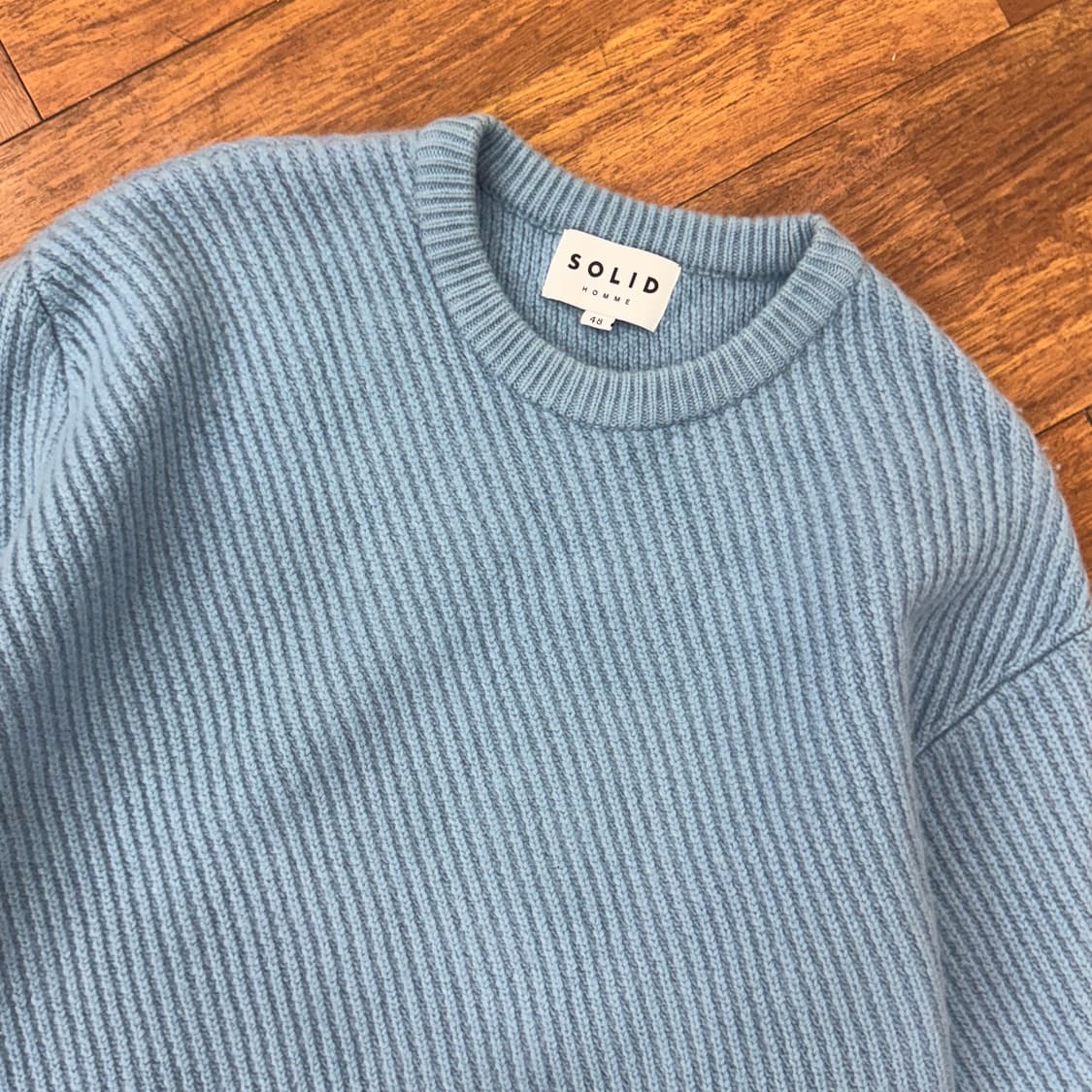 48(100)솔리드옴므 블루그레이 사선 조직 니트 스웨터 상품이미지4
