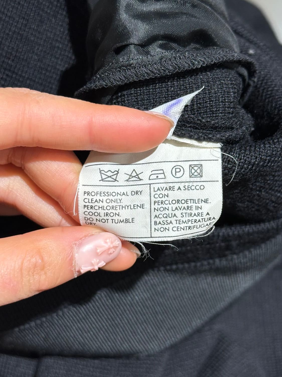 페라가모 블랙 라나버진울 버튼 미디 스커트 상품이미지9