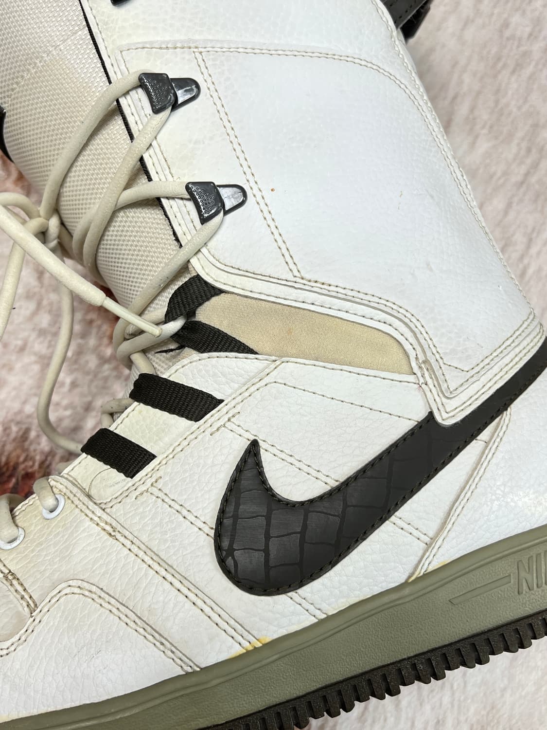 [270] 나이키 베이픈 보드부츠 화이트/블랙 42.5 상품이미지6