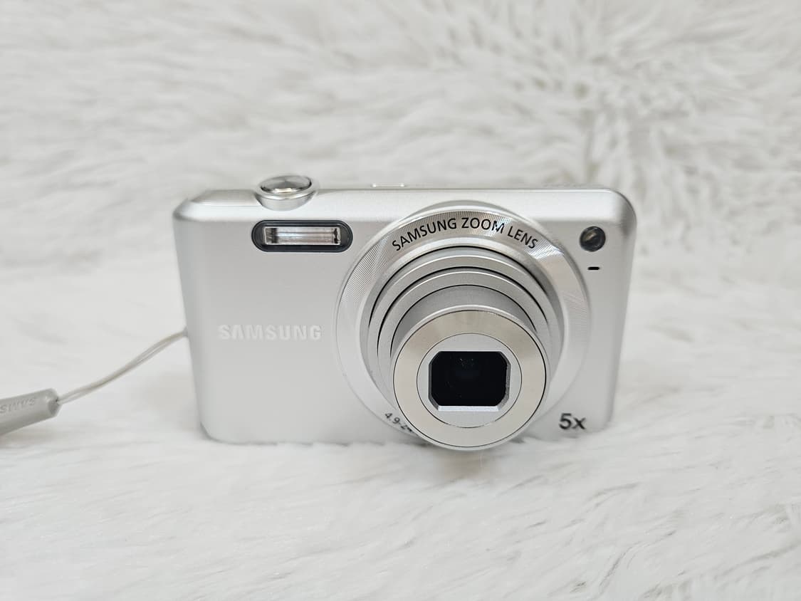 [민트] 삼성 VLUU ES70 디카, 디지털카메라 판매 상품이미지2