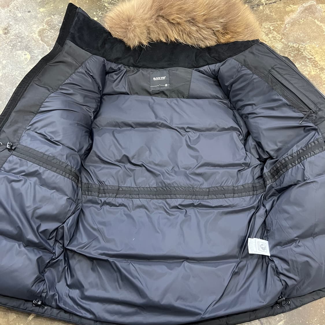 85) 블랙야크 라쿤퍼 덕다운 패딩점퍼 오리털패딩 상품이미지4