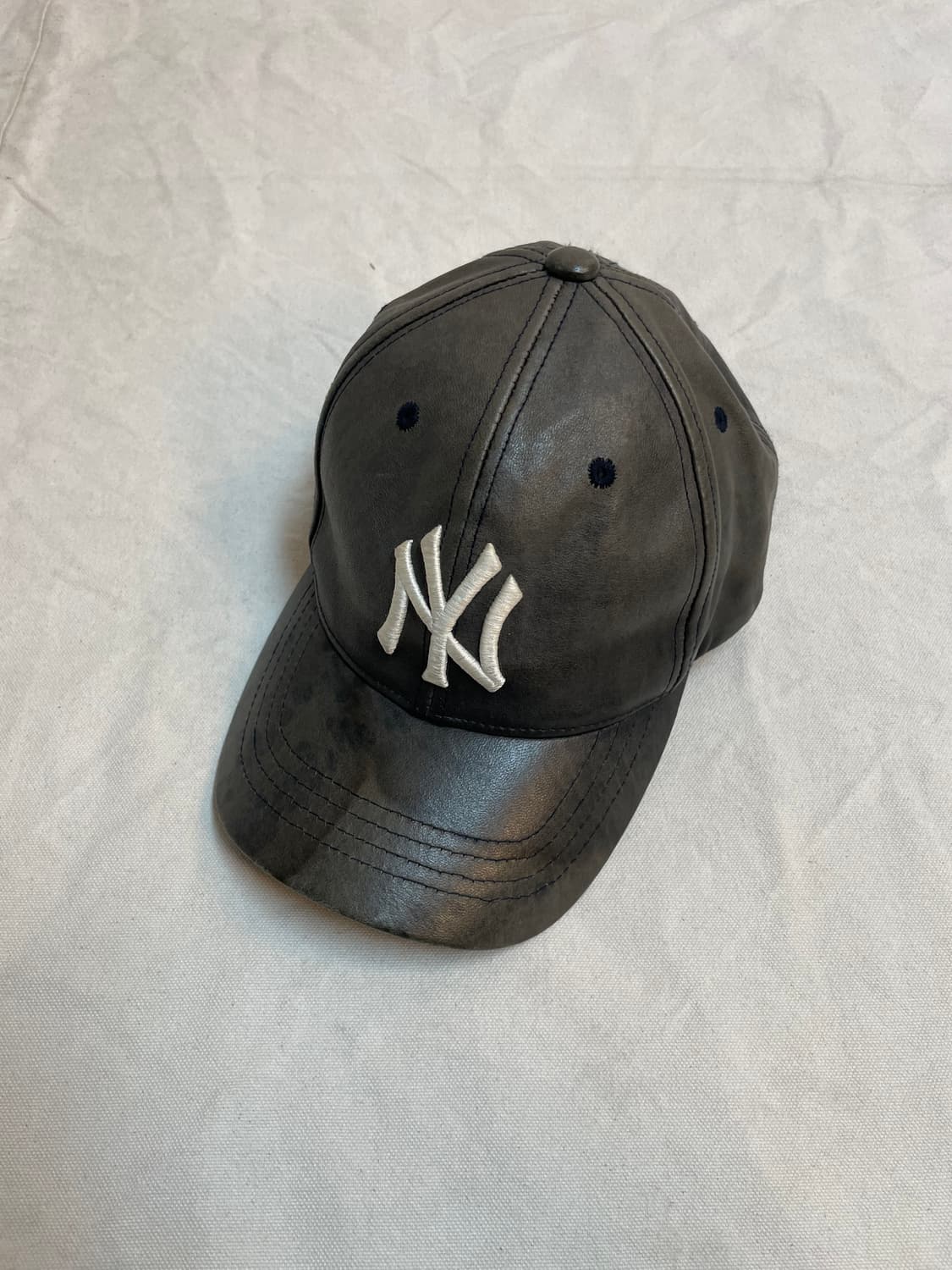 뉴에라 레더 캡  상품이미지1