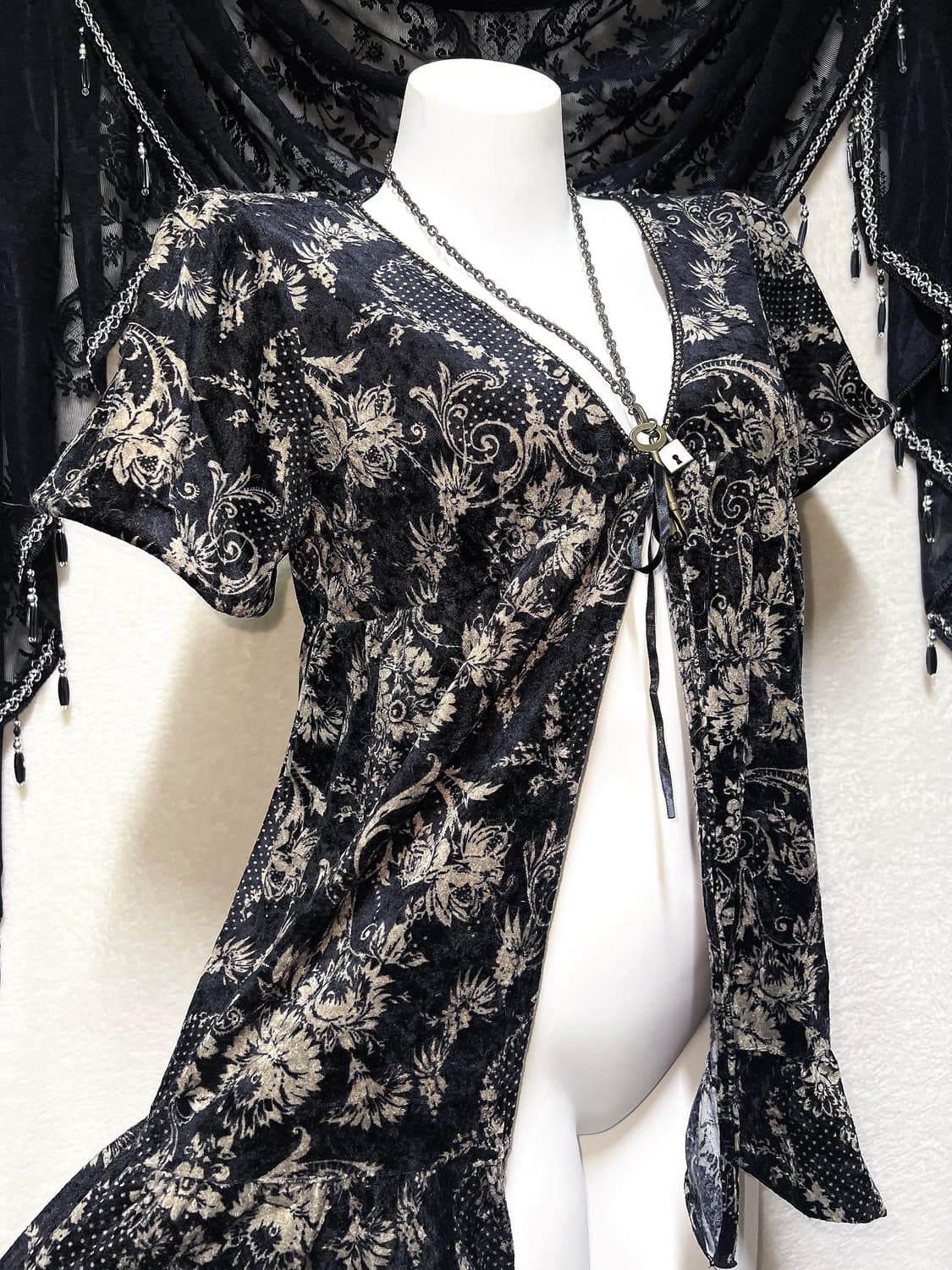 오리엔탈 페어리그런지 빈티지 플라워패턴 벨벳 로브가디건 핀터 고딕 고스 상품이미지1