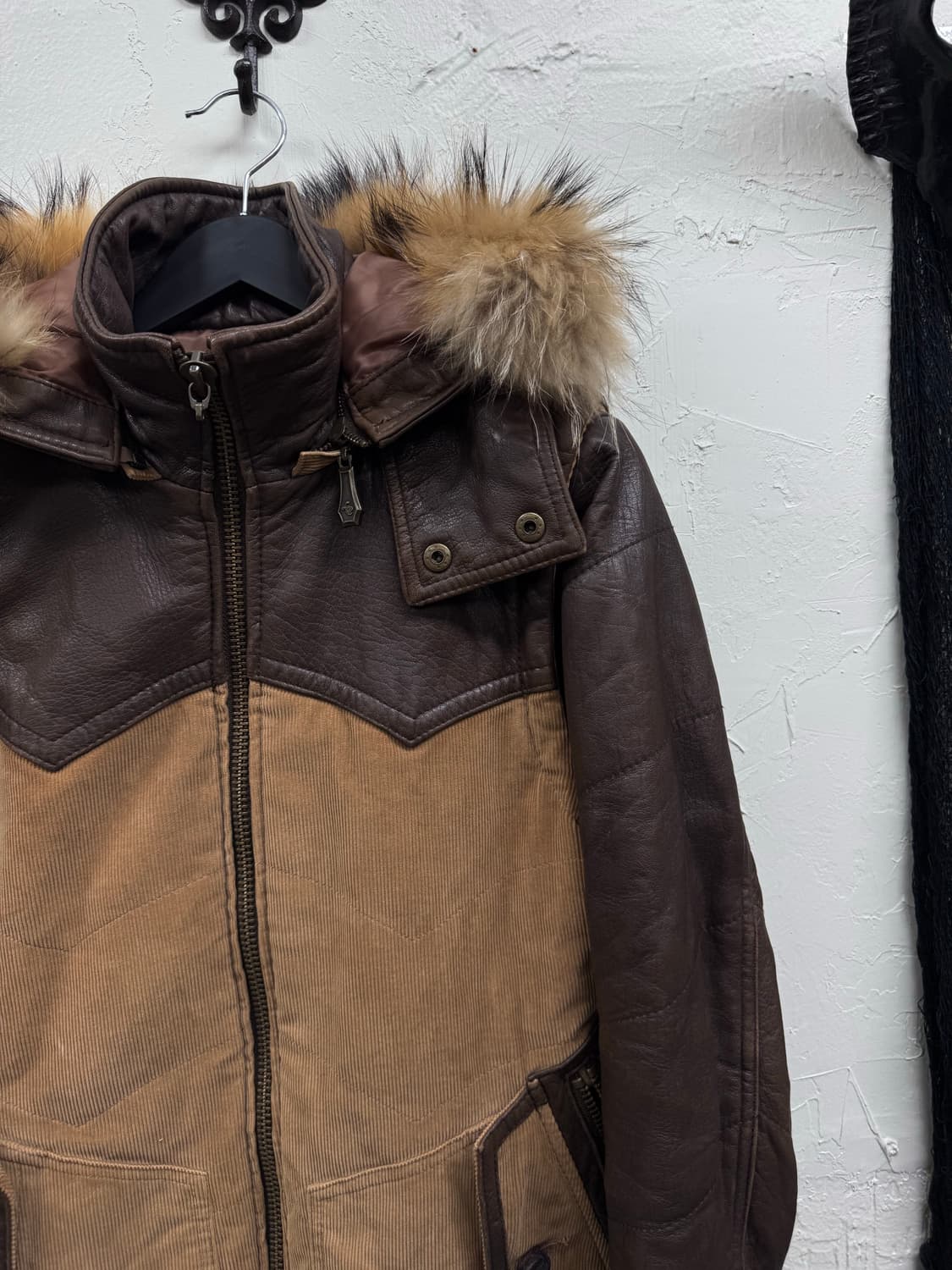 Luv maison 00s trimming fur hunter jacke 상품이미지4