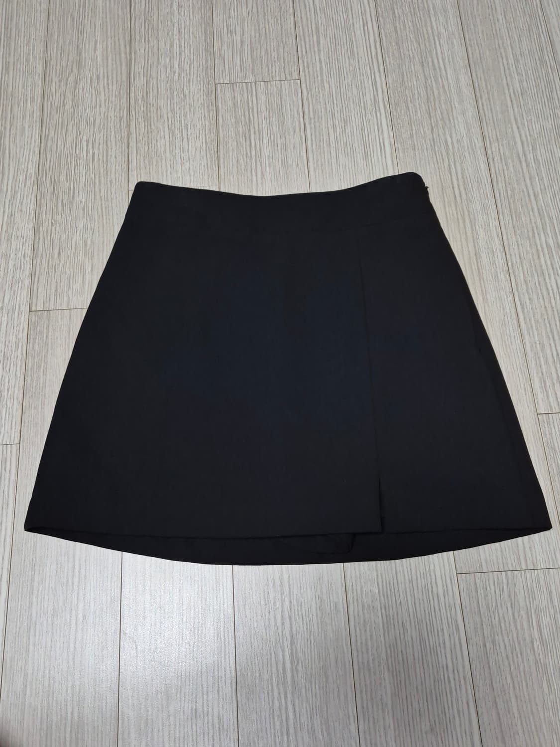 무신사 스탠다드 미니 스코츠, 속바지O 상품이미지1